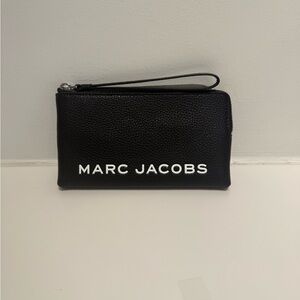 NWT Marc Jacobs Phone Wristlet black